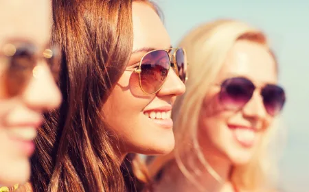 the spectacle maker optician 11